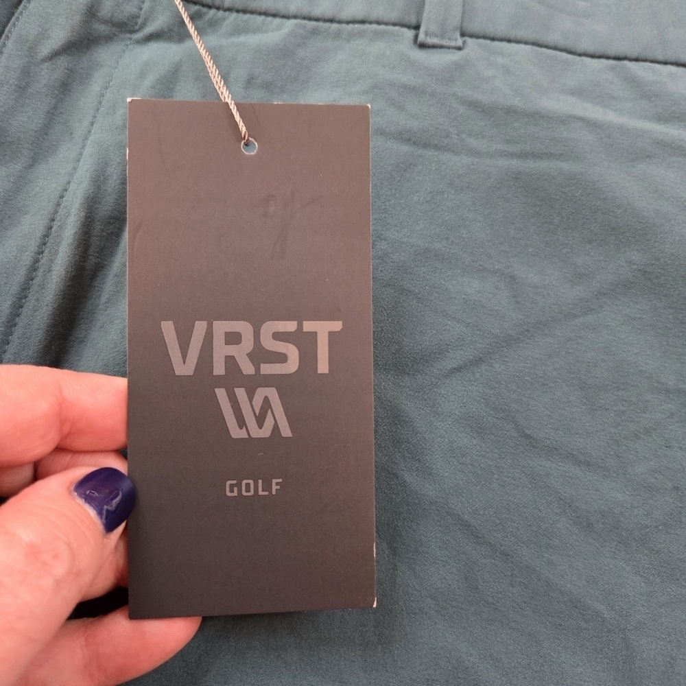 VRST Golf Men's XL Dark Green Easy Waist Golf Shorts New Preformance Active Dry